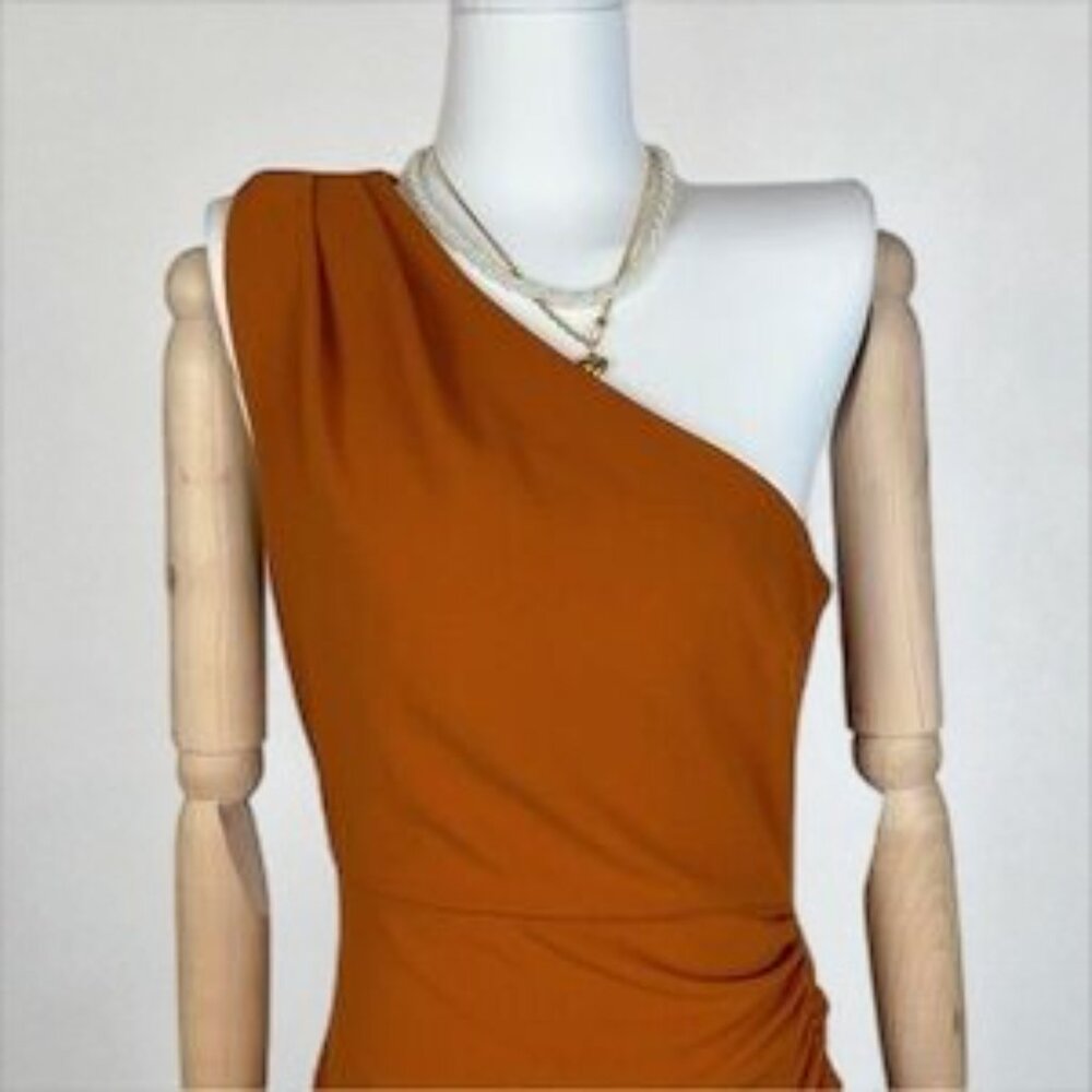 Elliatt Rory One Shoulder Dress Amber - Picture 4 of 6